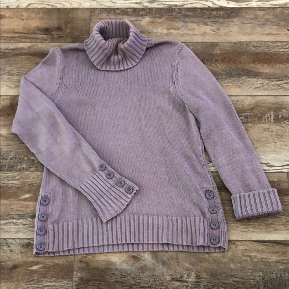 Loft Ann Taylor Button Embellished Turtle Neck szS